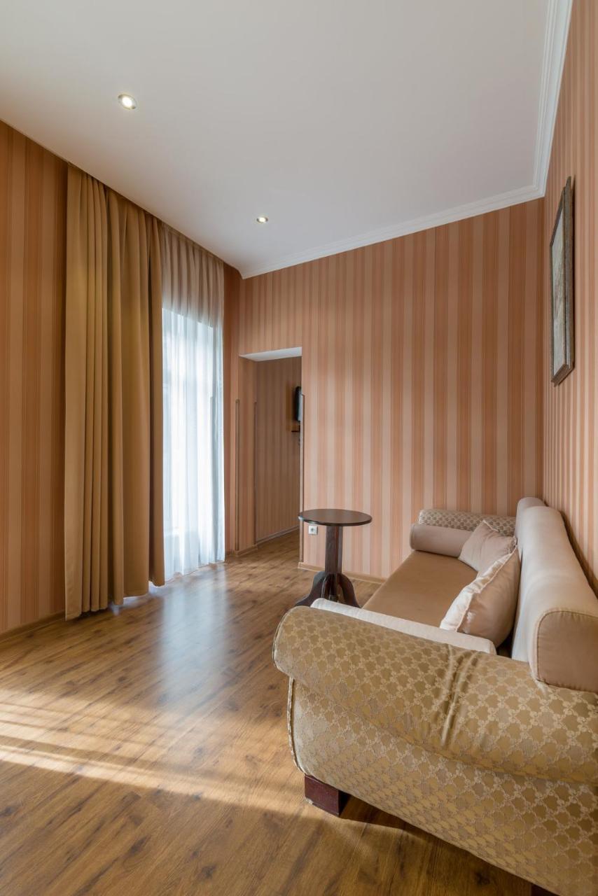 Garden View Hotel Tbilisi Luaran gambar