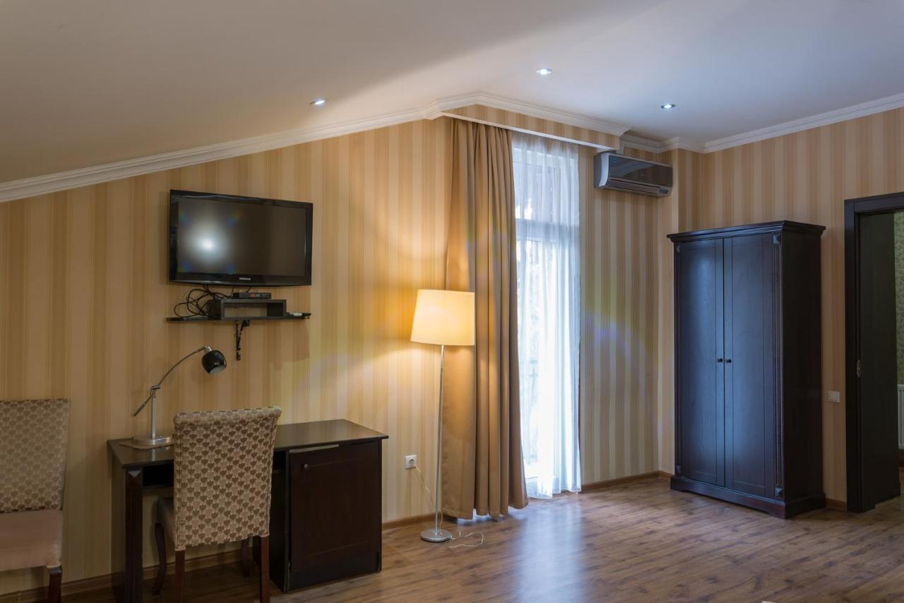 Garden View Hotel Tbilisi Luaran gambar
