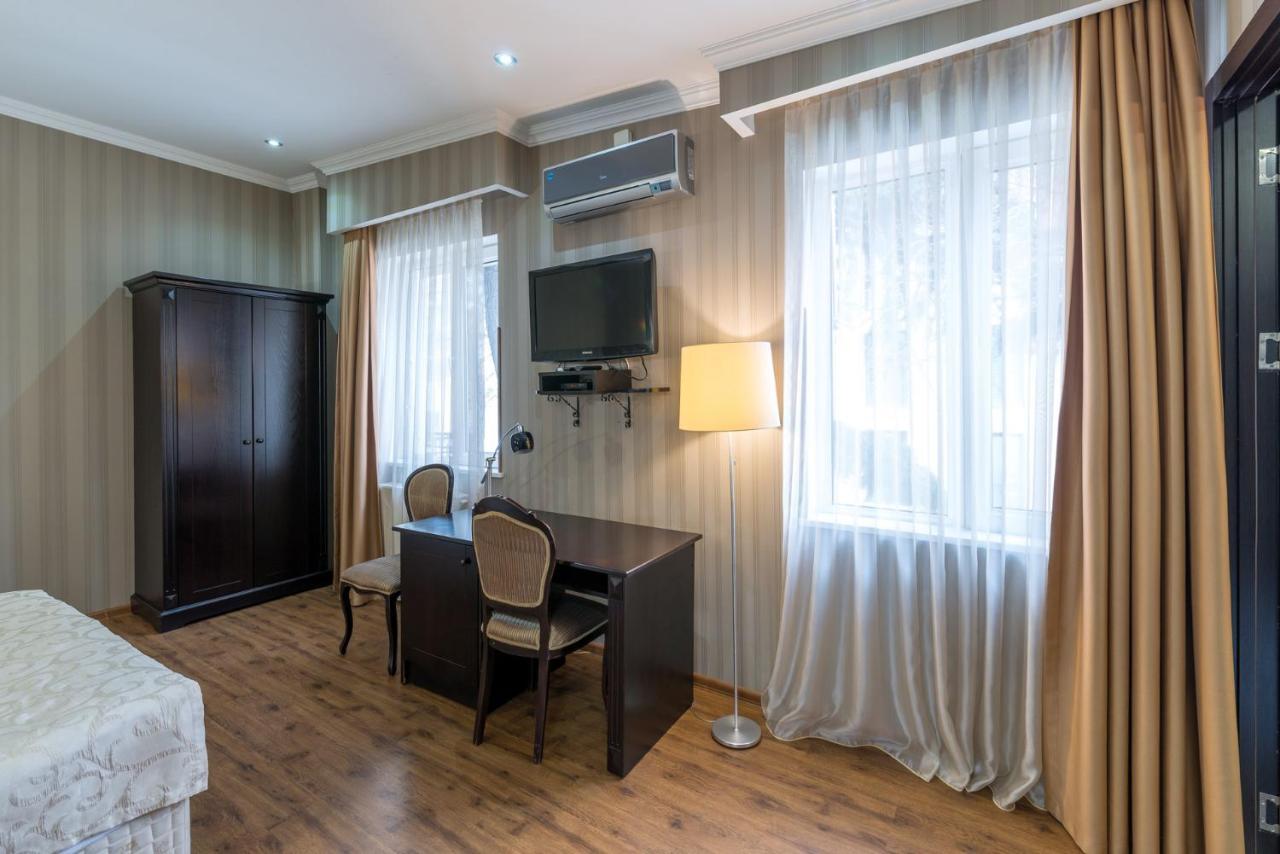 Garden View Hotel Tbilisi Luaran gambar